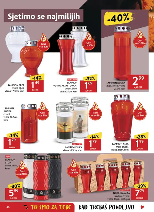 Konzum katalog — stranica 40: LAMPION KOCКА maxi, crveni, visina 25cm, kom, maxl super LAMPION VUKOVARSKI TORANJ crveni, bijeli, visina 21cm, kom, super LAMPION STUP visina 24cm, kom, maxl super NOSILJKA ALBA srednja, crvena, visina 19cm, 10/1, pak (vrijedi 30. 09. 2026.–06. 10. 2026.)